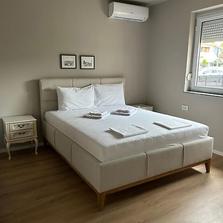 Villa Number 6 스코페 외부 사진
